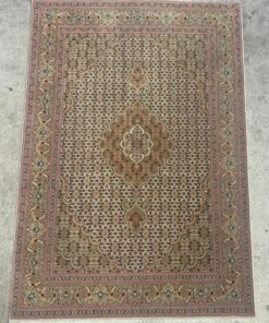 Tabriz cork wool with hand-knotted in Iran